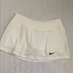 BRAND NEW Nike Tennis Skirt!